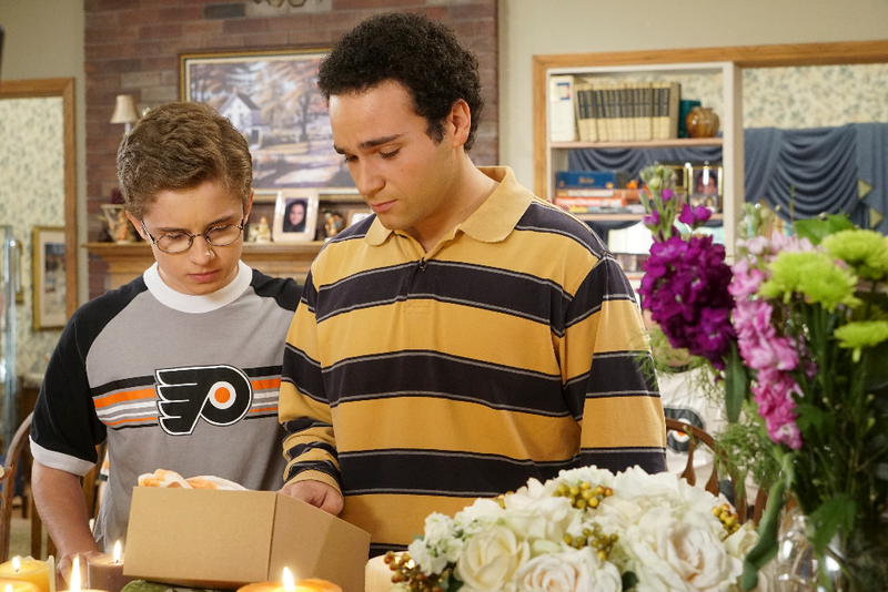 Illustration for article titled The Middle: “Find My Hecks” / The Goldbergs: “Big Orange”